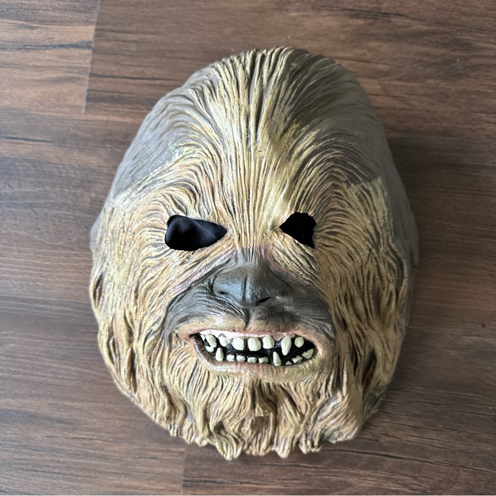 Rubies 2003 Star Wars Chewbacca Full Face Mask